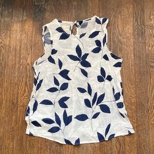 5/25 SHEIN White and Navy Leaf Print Blouse